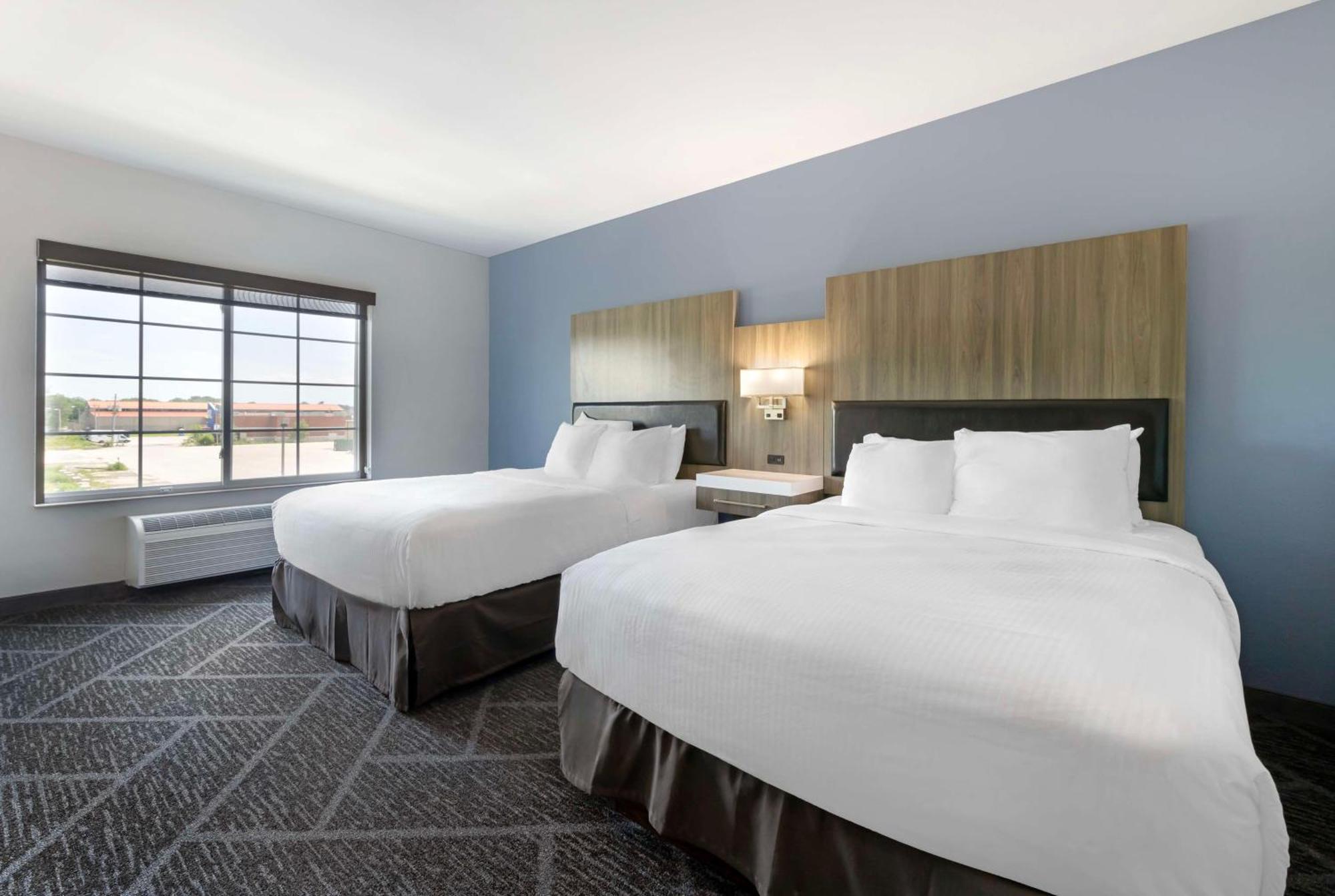 Best Western Plus Appleton Airport Mall Hotel Exterior foto